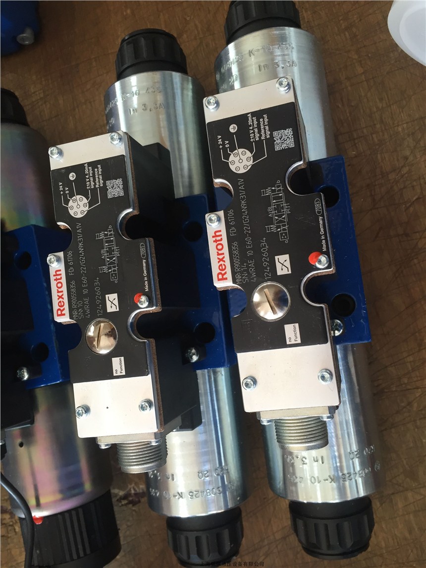 R900710530 4WRAE10W60-2X/G24K31/F1Vź