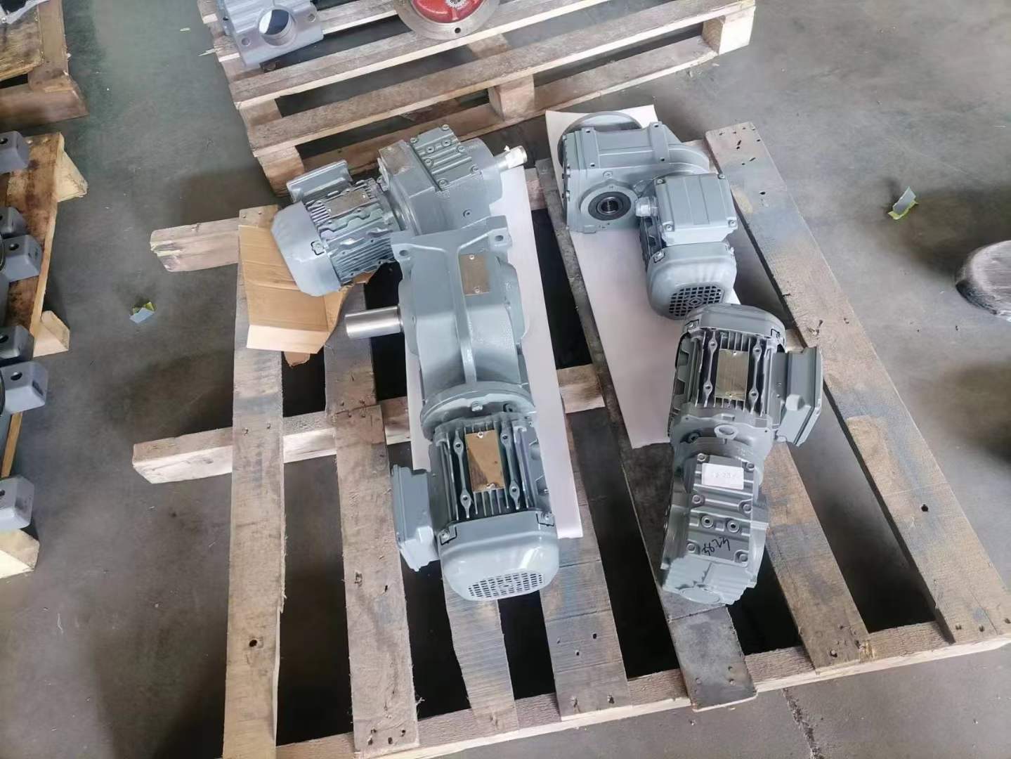 FF47-Y1.5KW-30.64M1-0ٻFF97DT90S4