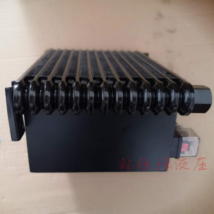 γOK-EL4L/3.0/M/220-50/1