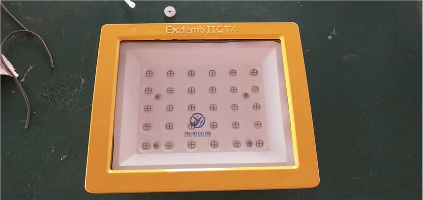 BFC8115A-150WLEDͶ LED˵