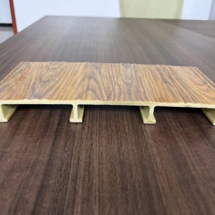 ϲذ豸