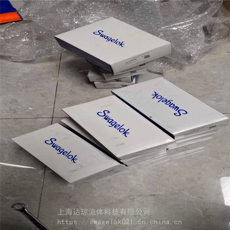 321-8-X-3321-8-X-1-B2321-8-X-12-B2柔性管***世伟洛克